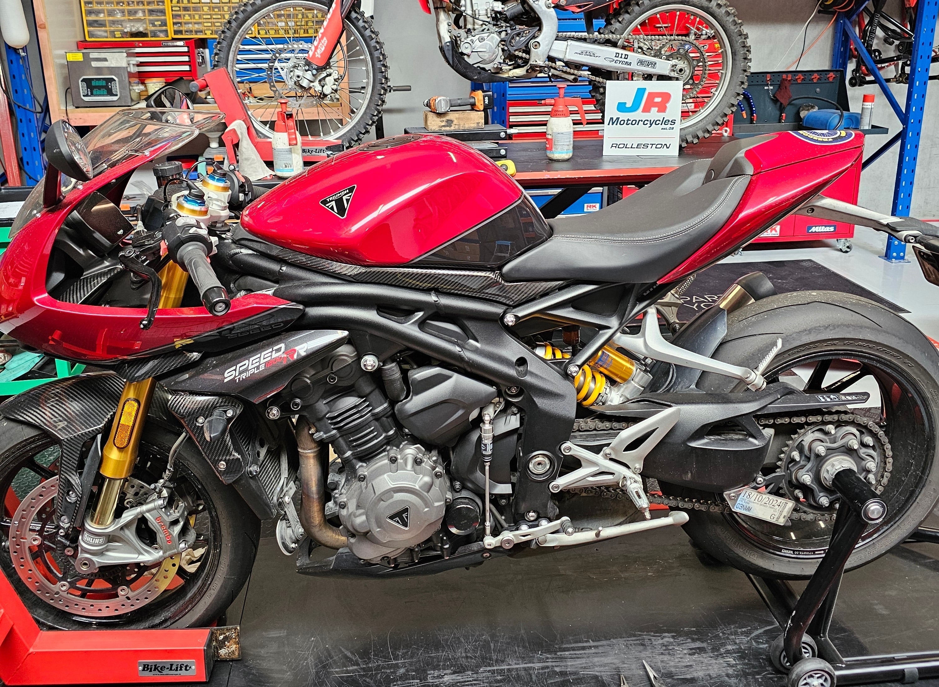 How Does a Motorcycle Service Work at JR Motorcycles?