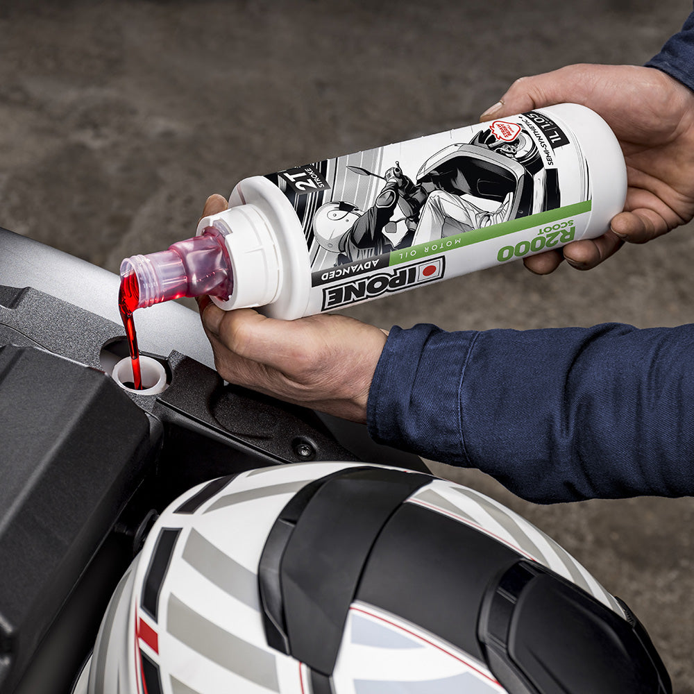 IPONE R2000 SCOOT - Scented 1L