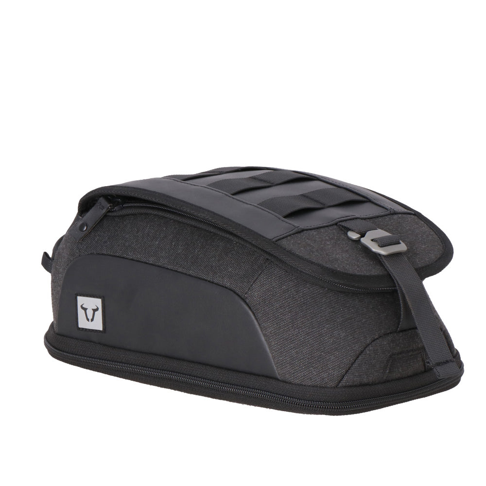 TAILBAG SW MOTECH LEGEND GEAR  LT4 GEAR TAILBAG BLACK 4-6 LITRE FUNCTION SPLASH PROOF
